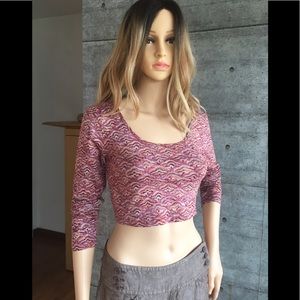Billabong printed scoop neck crop top. S. NWOT .